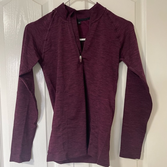 Alphalete amplify seamless pullover - Picture 7 of 7